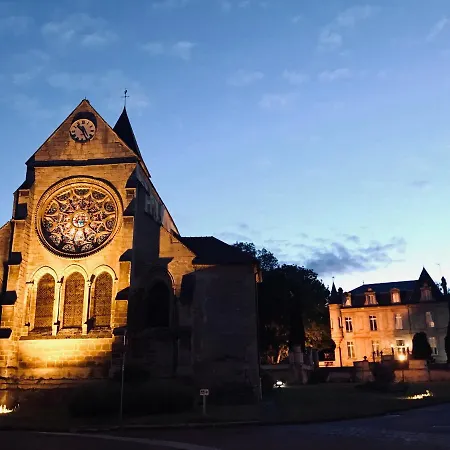 La Demeure 3* Precy-sur-Oise