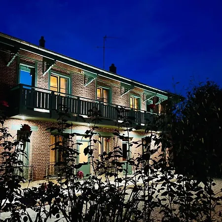 La Demeure 3* Precy-sur-Oise