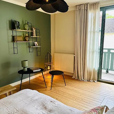 Bed and breakfast La Demeure 3*