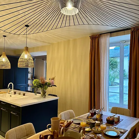 La Demeure Bed and breakfast 3*